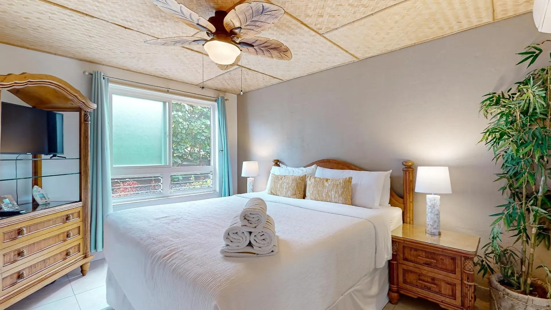 Bamboo Bungalow At Napili Ridge Kahana