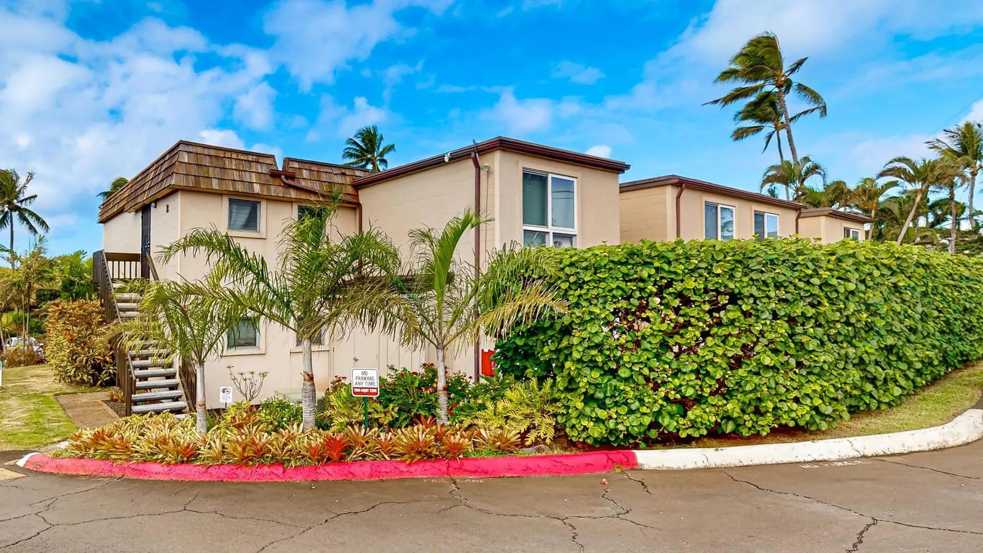 Apartment Bamboo Bungalow At Napili Ridge Kahana United States